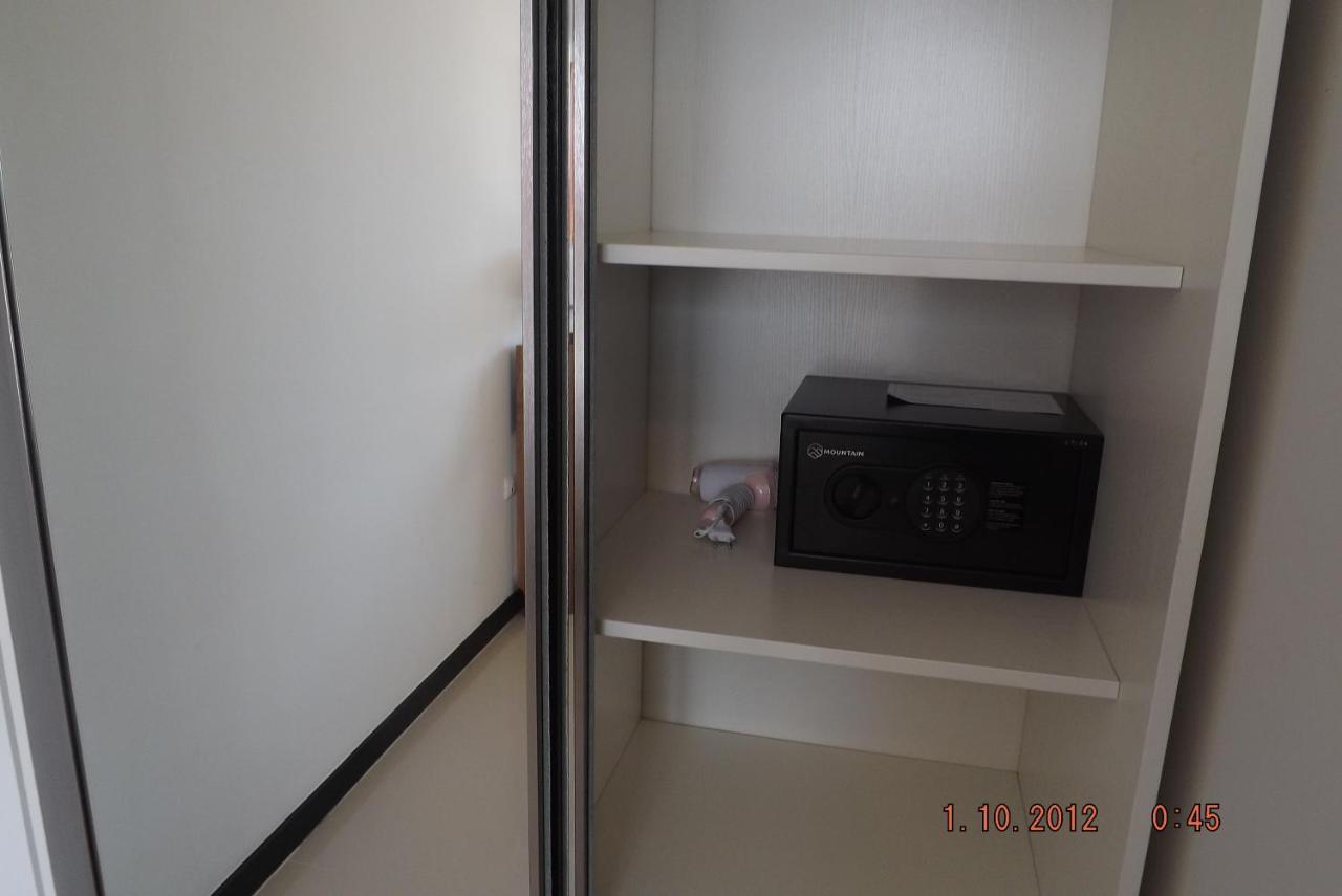 Mai Khao Beach Apartments -Mbc- Ban Bo Sai Klang Bagian luar foto